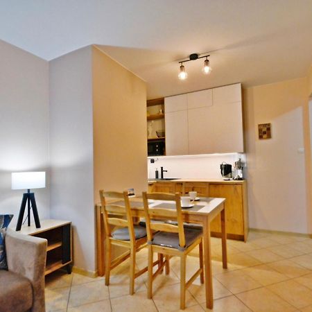 Apartamenty Bryza - Osiedle Zeromskiego 27 - Promenada Świnoujście Exteriör bild